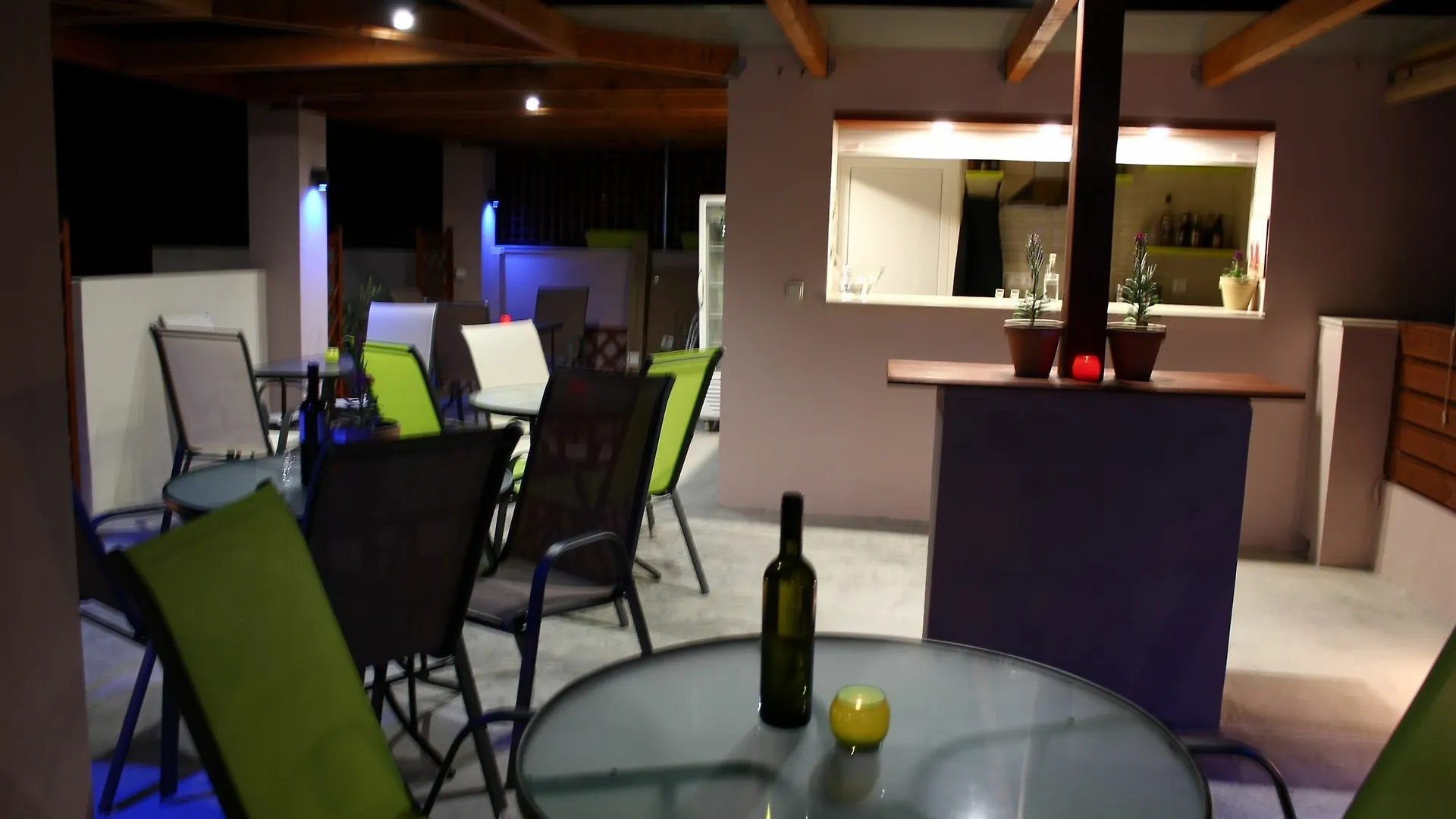 Helen Apartments Rethymno  0*, Rethymno (Crete) Greece